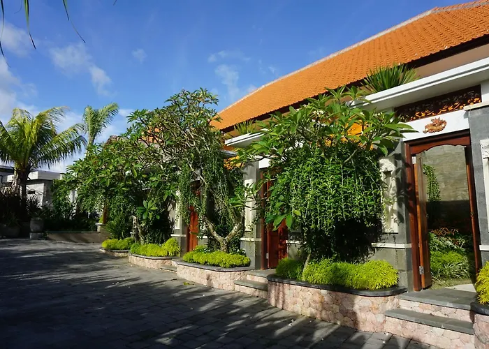 Pansiyon Ocho Bali Surf Camp Uluwatu