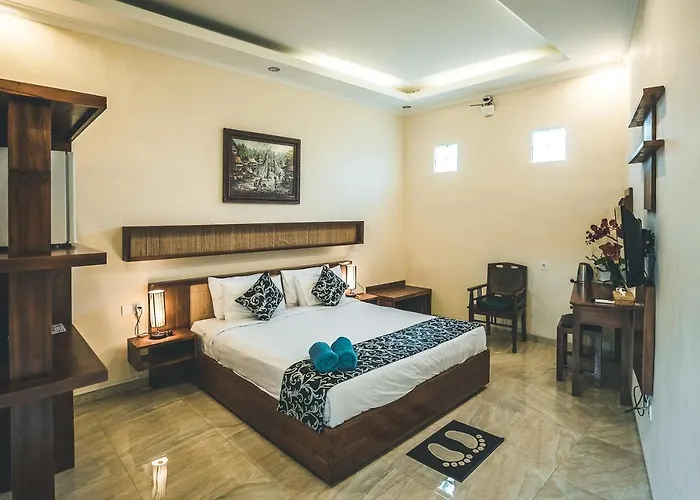 Pansiyon Ocho Bali Surf Camp