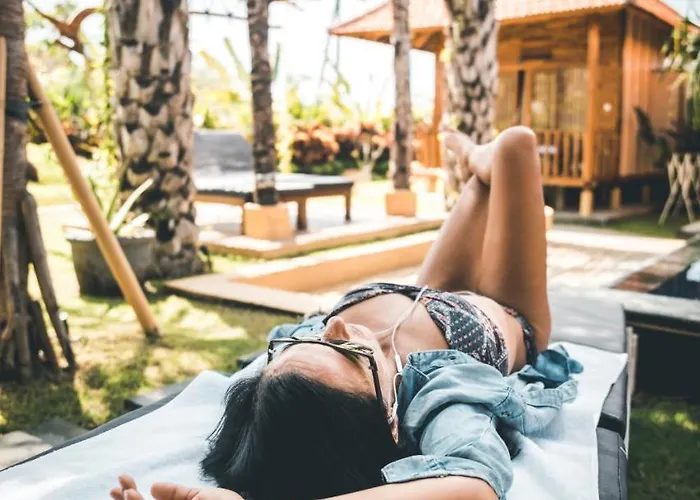 Ocho Bali Surf Camp *