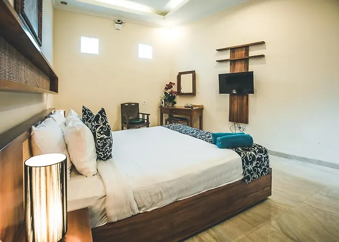 Ocho Bali Surf Camp Pansiyon